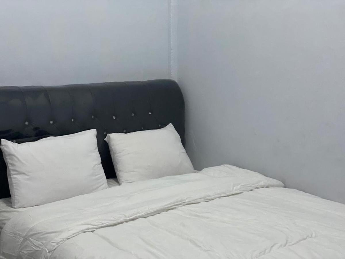 Khalisa Home Syariah Pontianak Luaran gambar