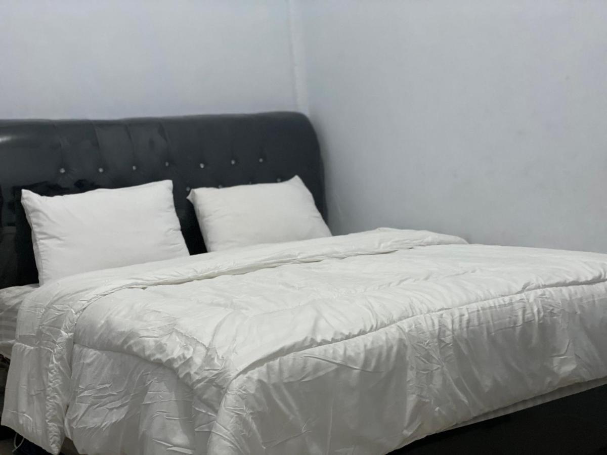 Khalisa Home Syariah Pontianak Luaran gambar