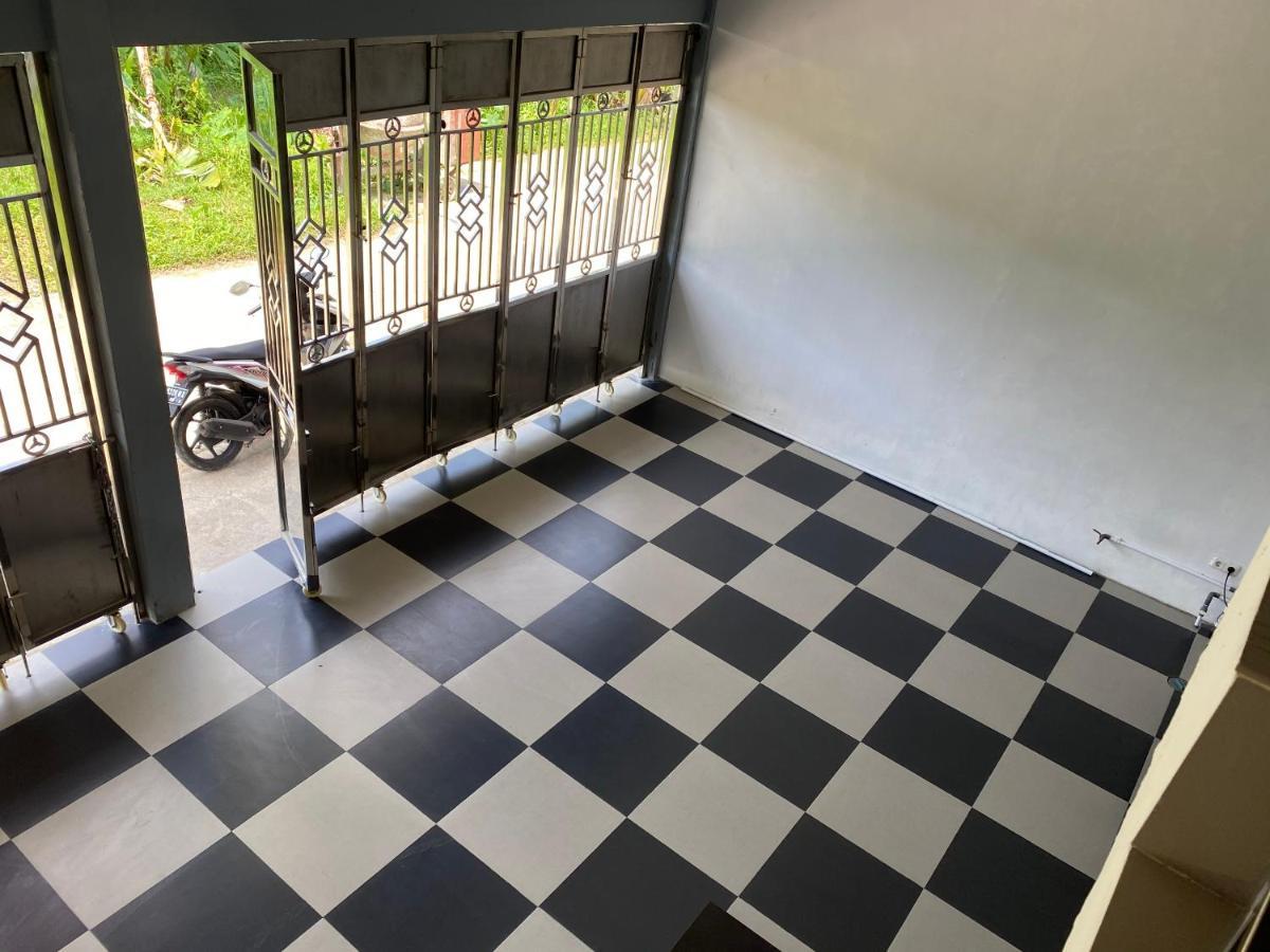 Khalisa Home Syariah Pontianak Luaran gambar